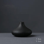 Load image into Gallery viewer, Multi-style Black Ceramic Vase
